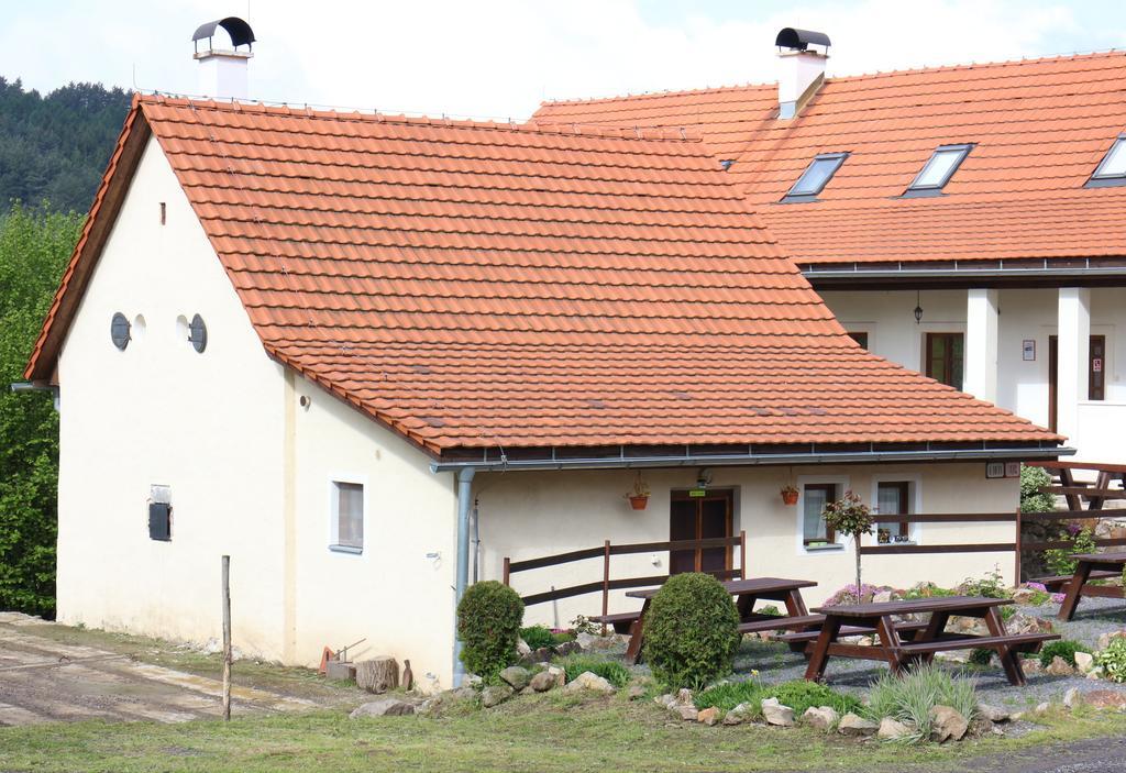 בית הארחה Banská Štiavnica 	Kremenisko II מראה חיצוני תמונה